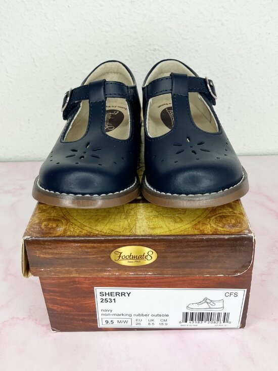 FootMates | Shoes | Nib Footmates Sherry Tstrap Mary Jane  NIB Footmates Sherry T-strap Mary Jane navy leather size 9.5 little kid